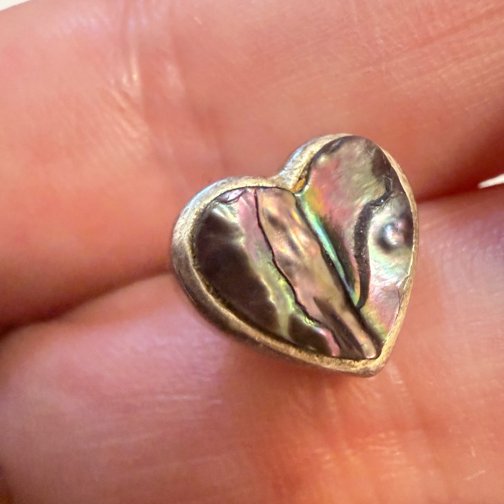 Lovely! Vintage Sterling Silver Heart Earrings Abalone Shell Peyote Bird PB - Picture 2 of 6
